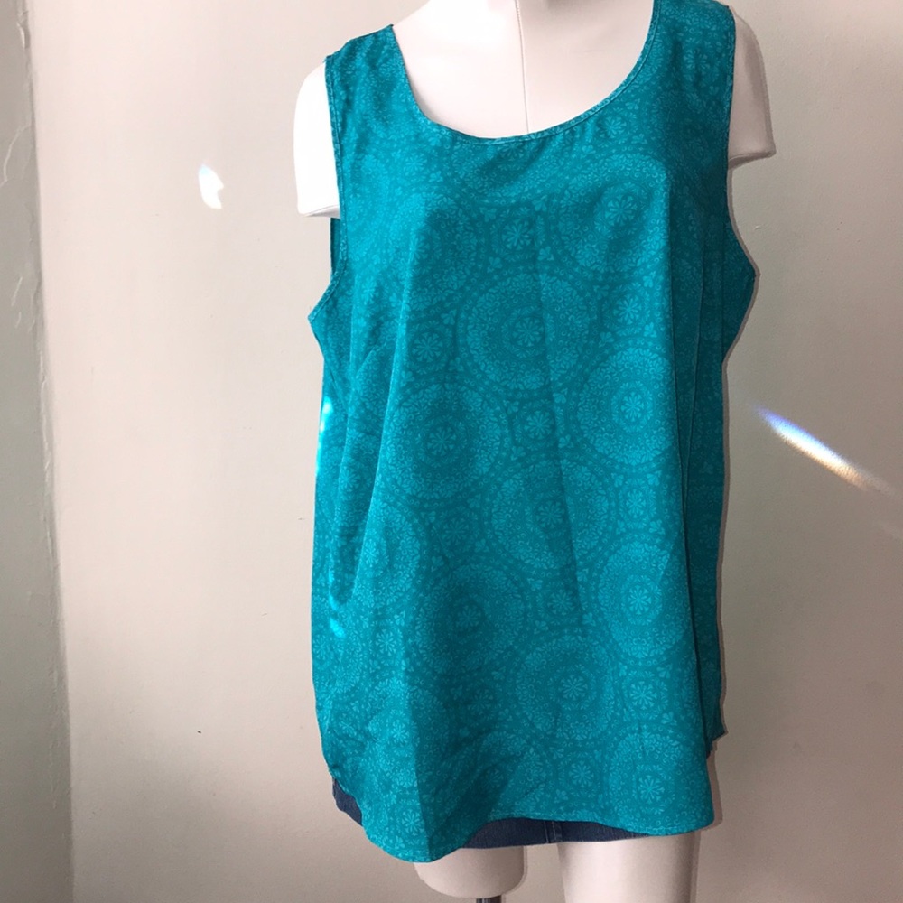 Like new tank top